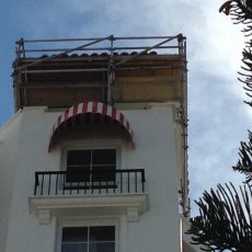 Cantilever scaffold Gold Coast apartments